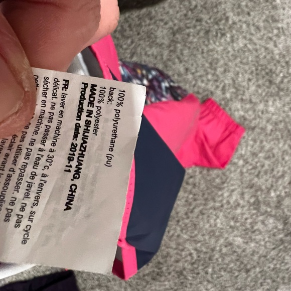 [Sold] Purple raincoat. Matching pink splash pants. Size 7-8 - Picture 5 of 5